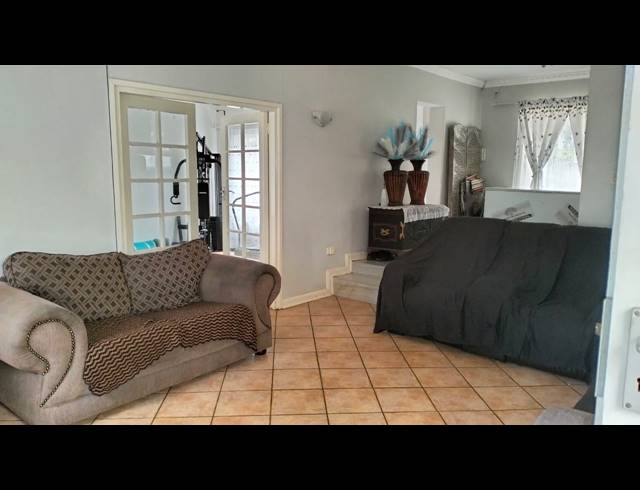 4 BEDROOM HOUSE FOR SALE IN CHASE VALLEY HEIGHTS